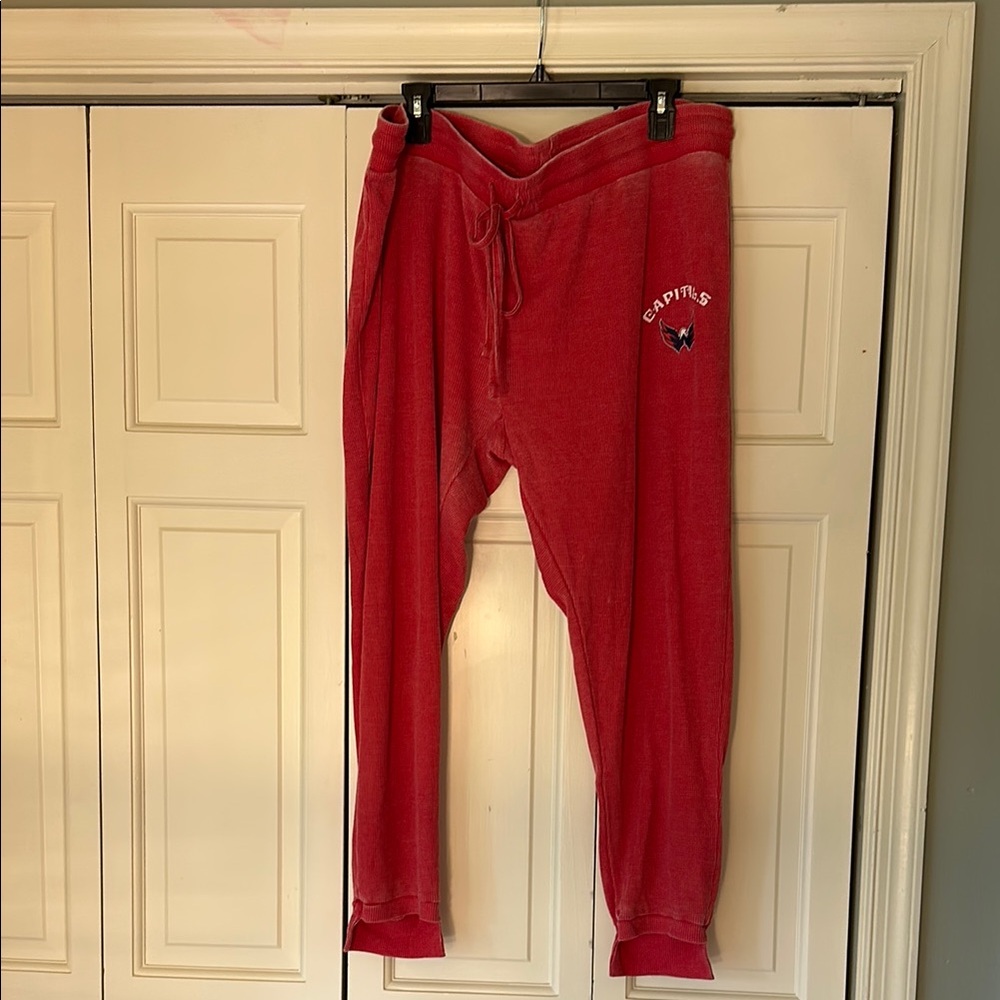 NHL Red Pajama Set with Elastic Waistband and Tapered Legs